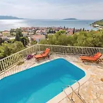 Appartamento Three-bedroom In