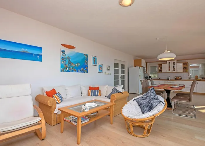 Lägenhet Three-bedroom In