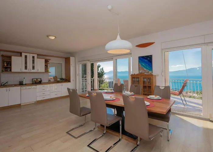 Three-bedroom In * Podaca